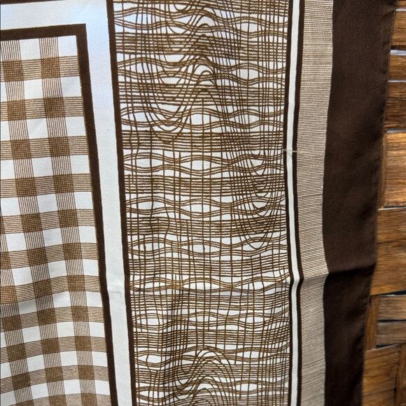 Monique Martin Brown and White Square Patterned Scarf - Picture 2 of 3
